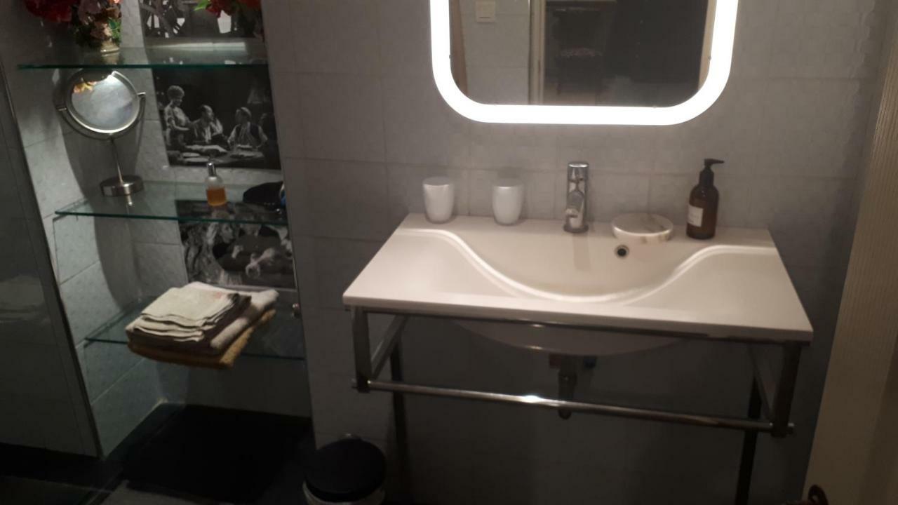 Apartament Le Couvent Du Vieux Port Marsylia Zewnętrze zdjęcie
